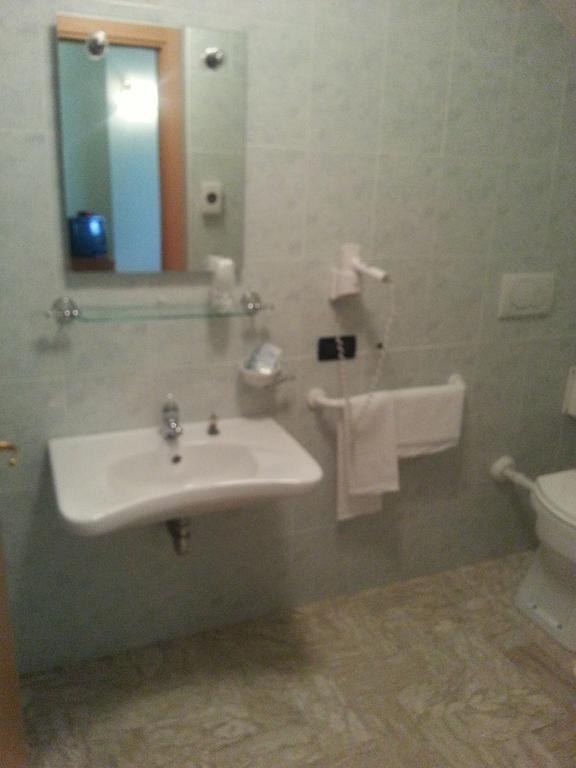 Hotel La Furnacelle Lanciano Oda fotoğraf